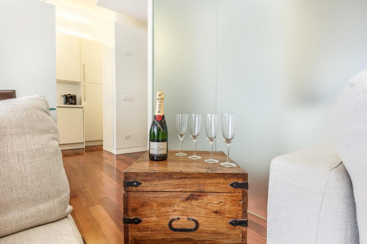 Bright And Cozy Apartment In Isola District - Marco Polo Milan Bagian luar foto